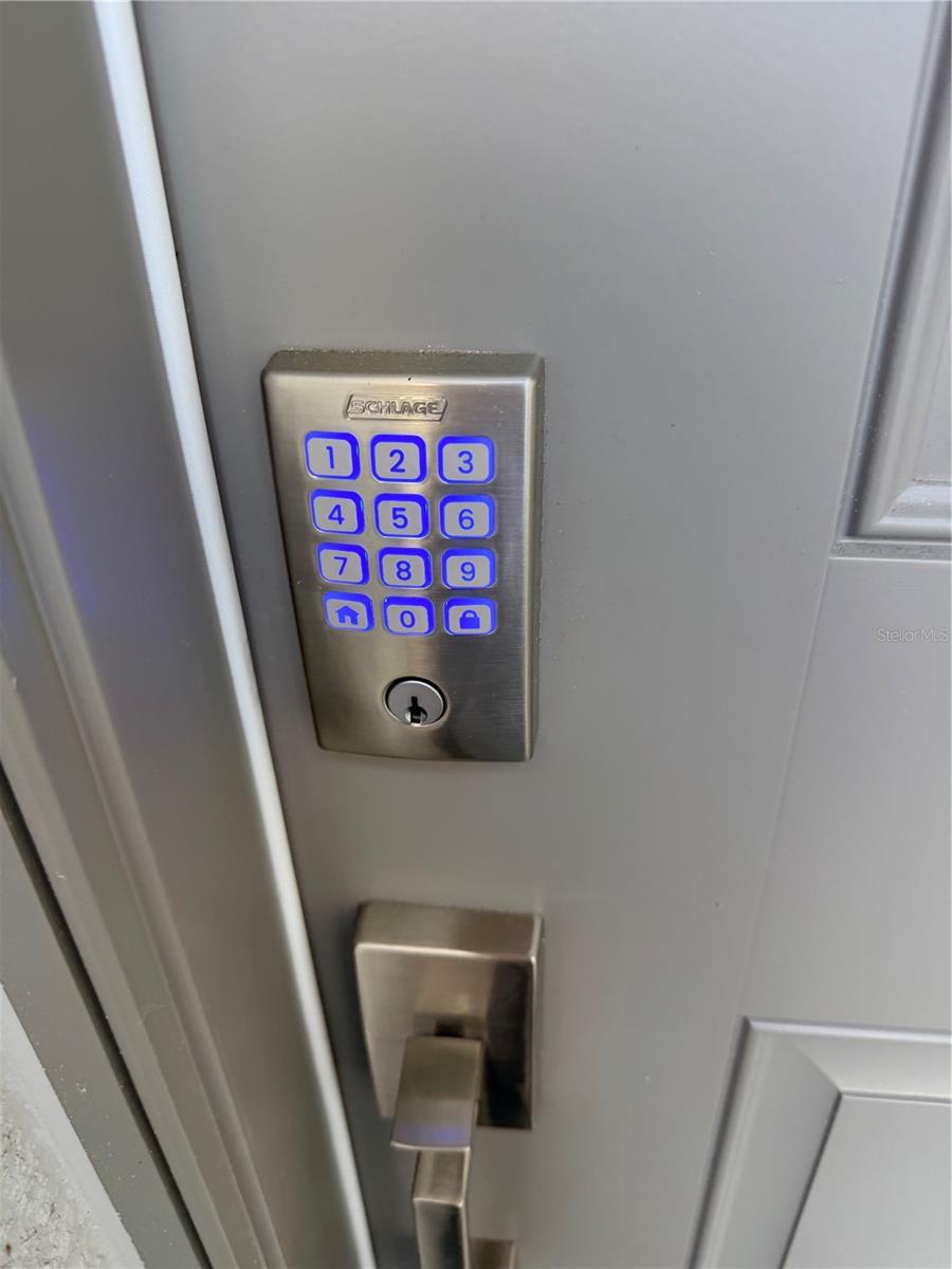 Image 10 of 30 For 8099 Saint Kitts Circle