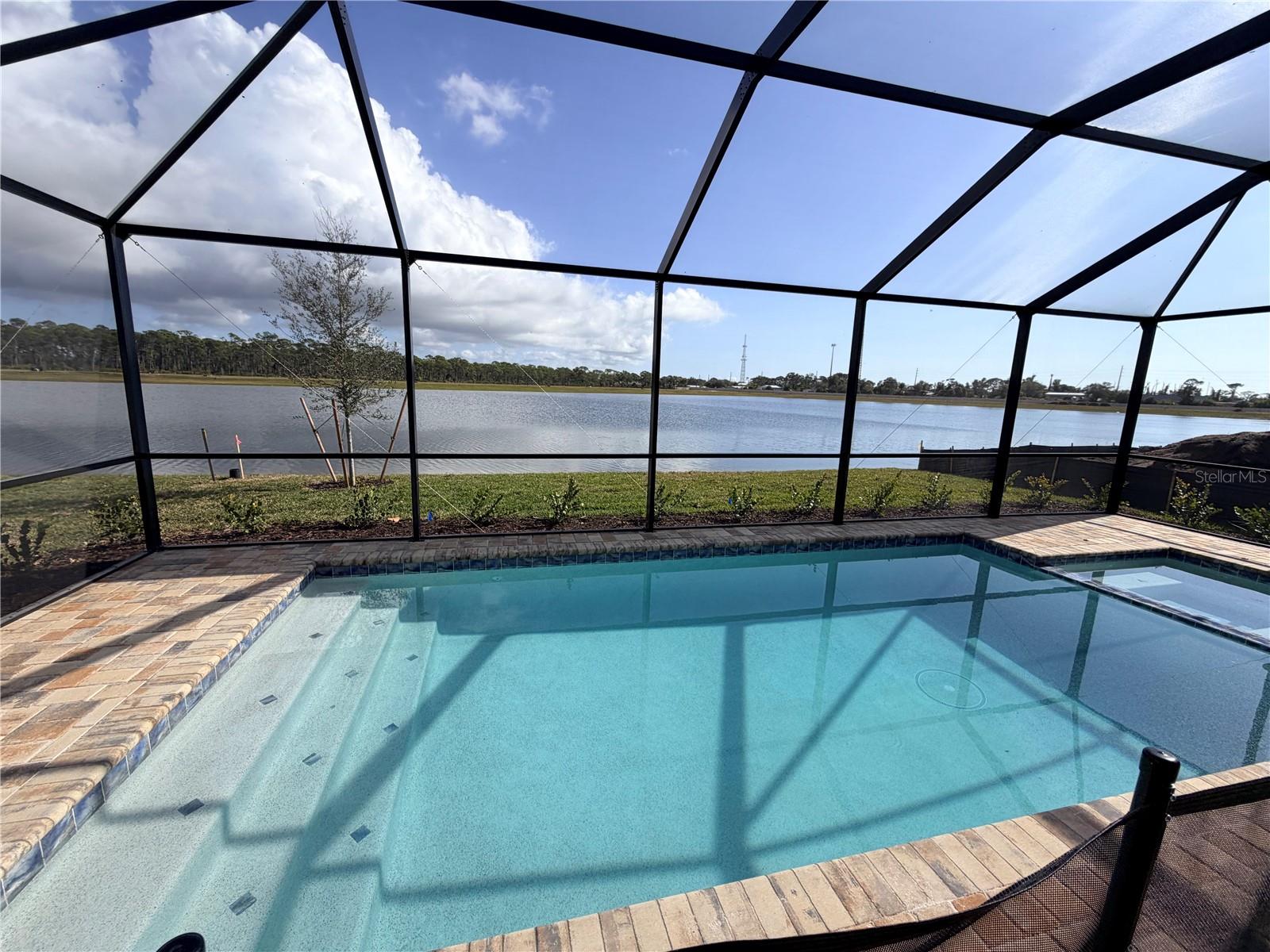 Image 14 of 30 For 8099 Saint Kitts Circle