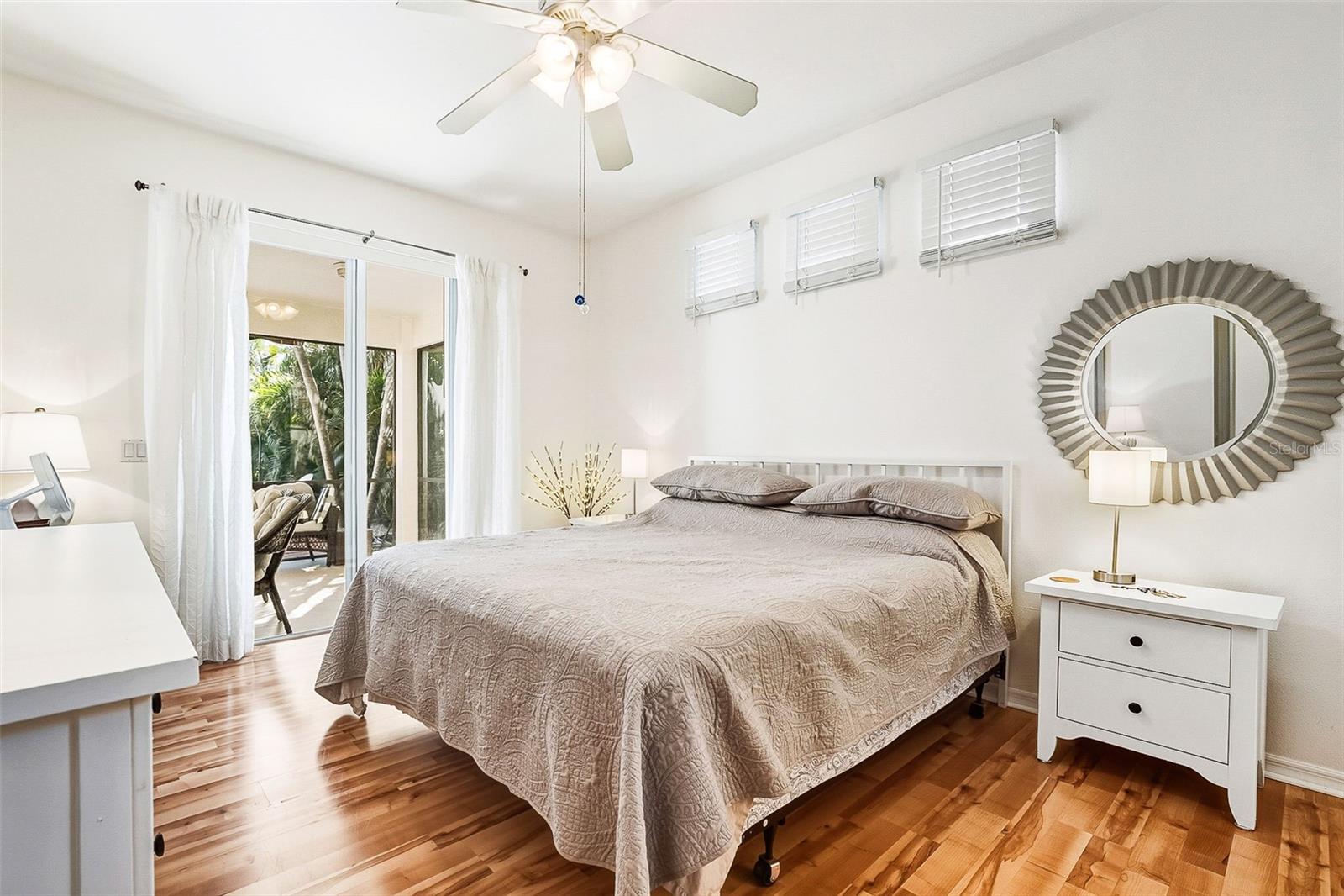 Image 15 of 26 For 1858 Vamo Drive