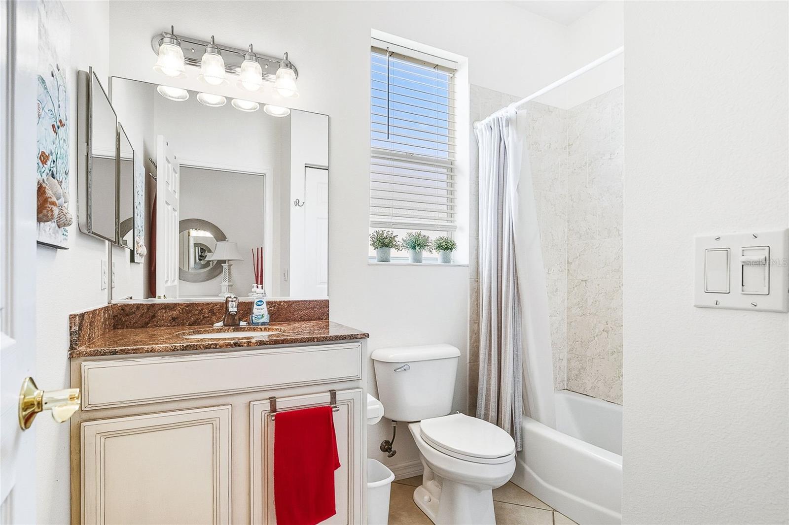 Image 4 of 26 For 1858 Vamo Drive