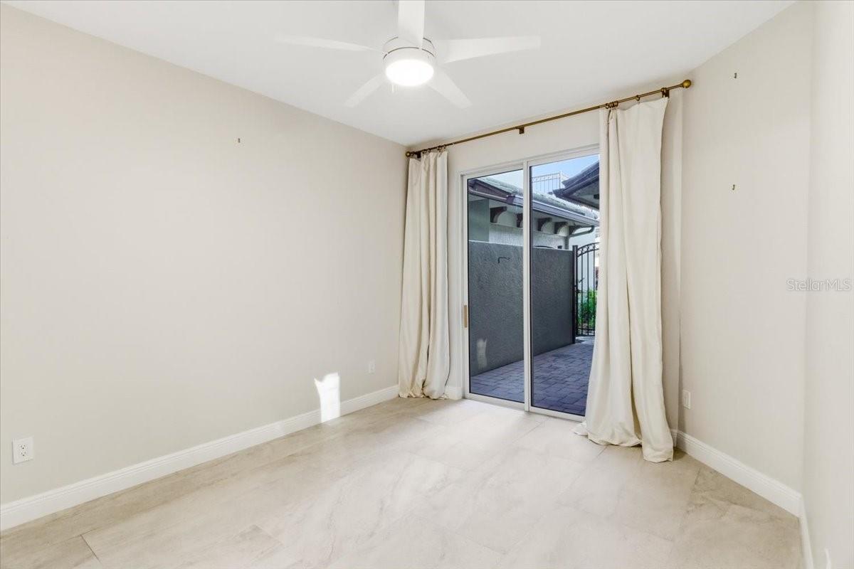 Image 33 of 48 For 6536 Moorings Point Circle 101