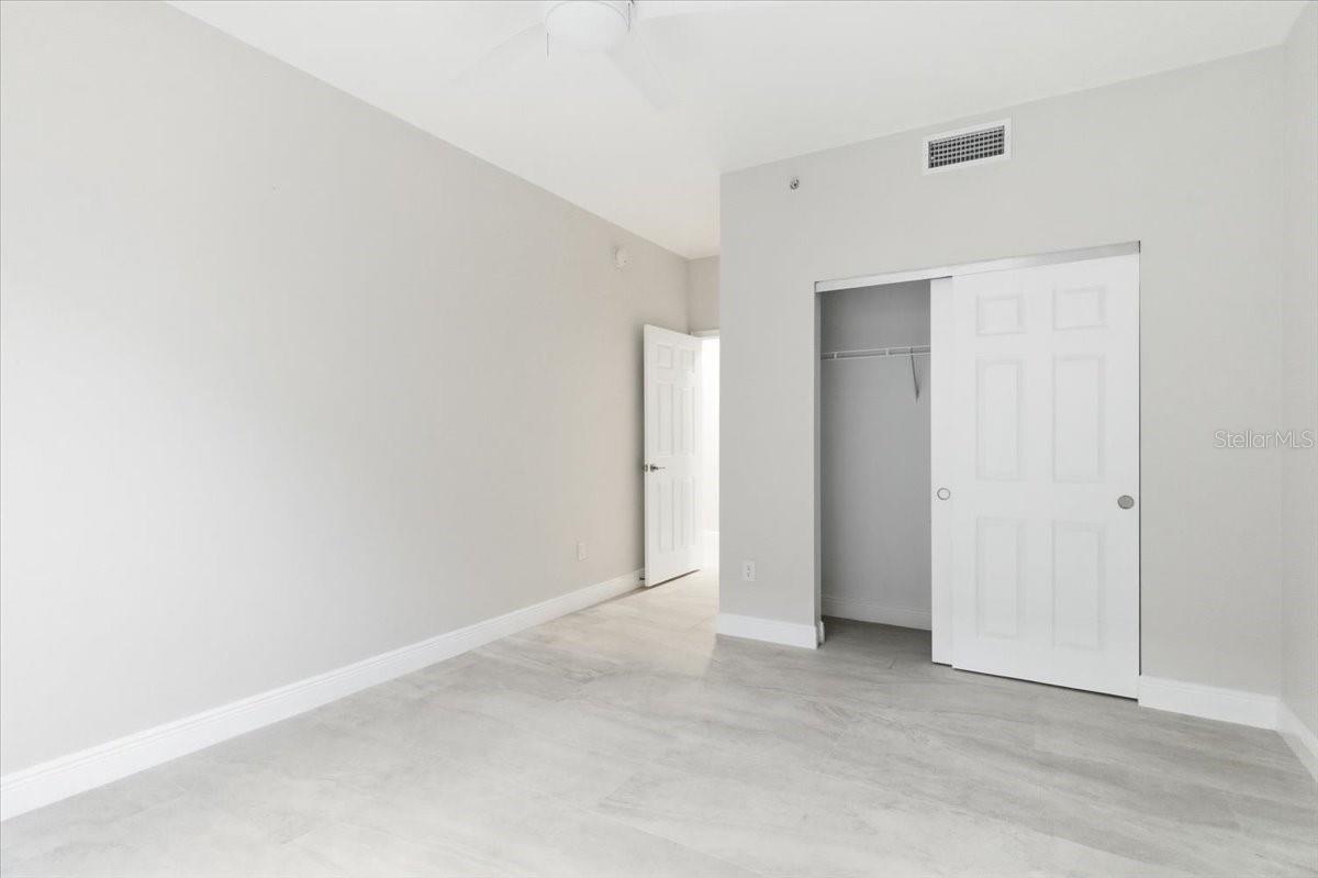 Image 37 of 48 For 6536 Moorings Point Circle 101