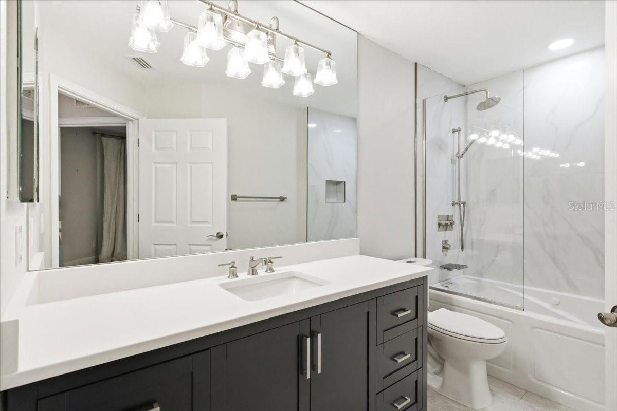 Image 38 of 48 For 6536 Moorings Point Circle 101