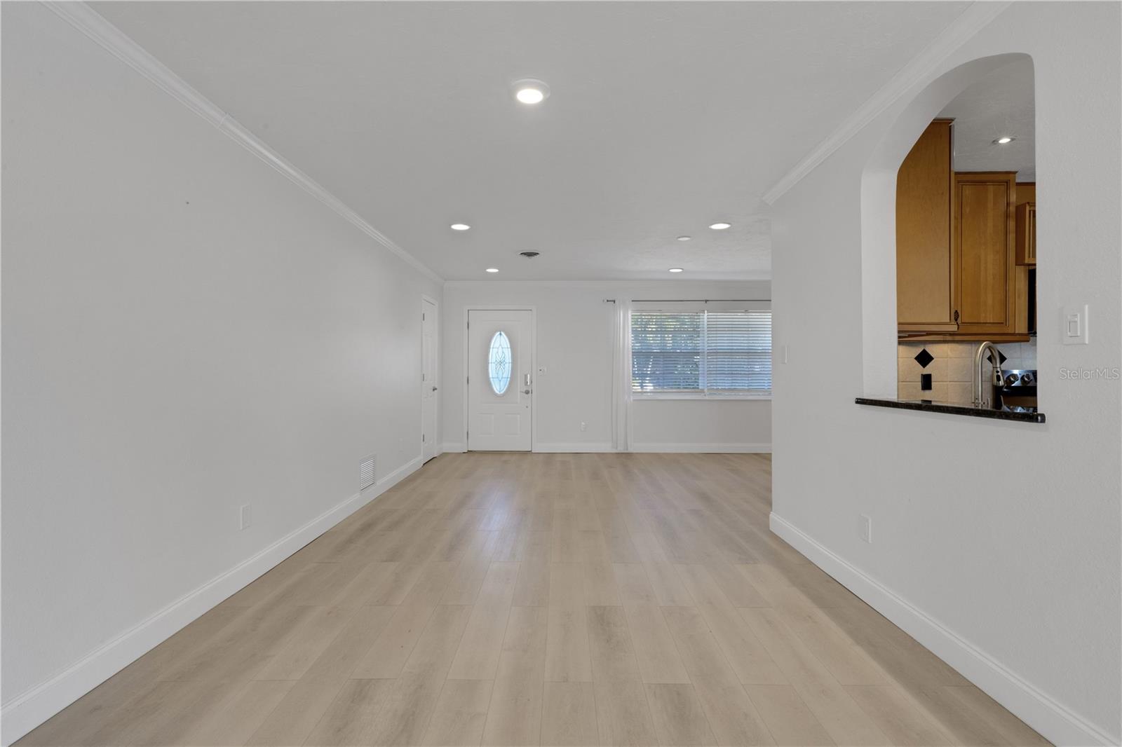 Image 11 of 54 For 3856 Tarpon Road