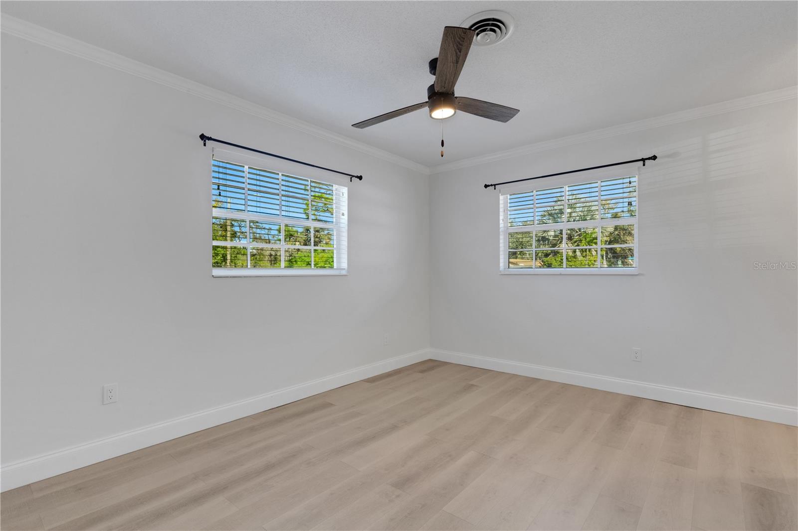 Image 28 of 54 For 3856 Tarpon Road