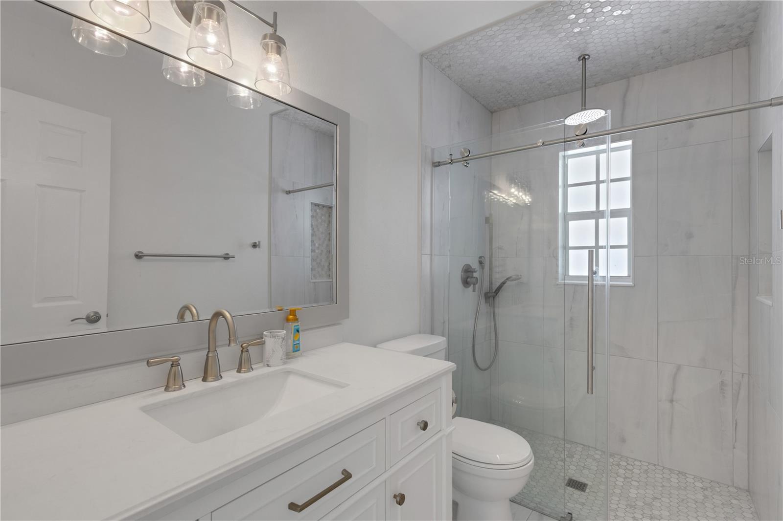 Image 40 of 54 For 3856 Tarpon Road