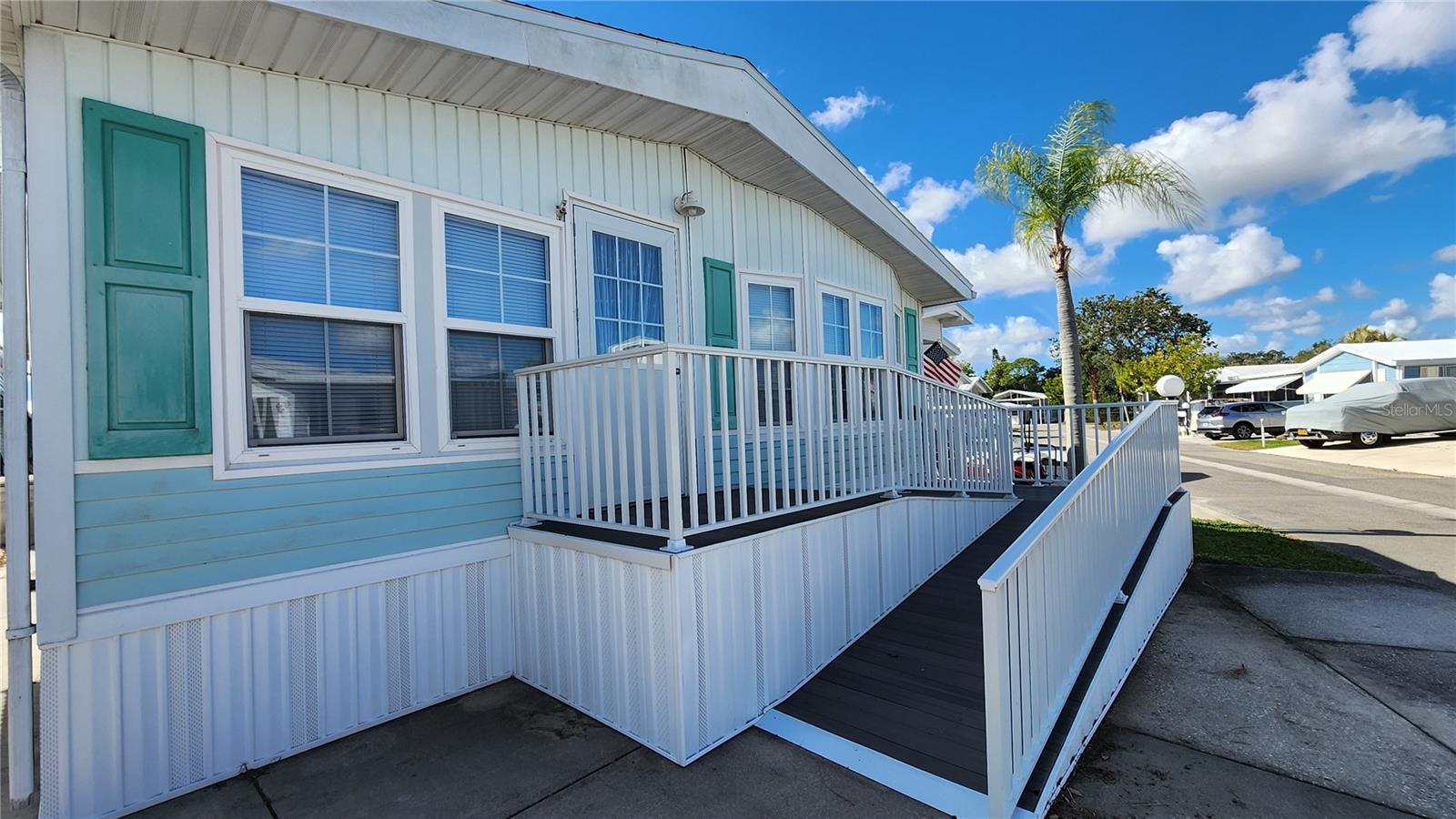 Image 37 of 49 For 3333 26th Avenue E 1199