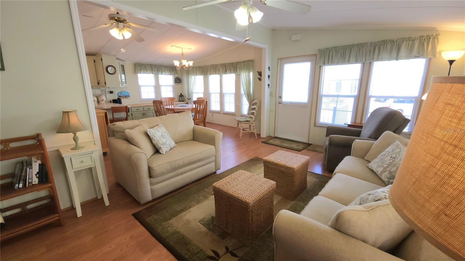 Image 6 of 49 For 3333 26th Avenue E 1199