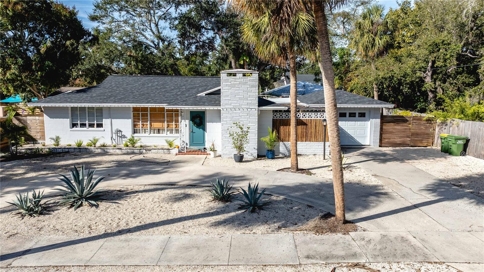 Details for 2019 Chippawa Place, SARASOTA, FL 34234