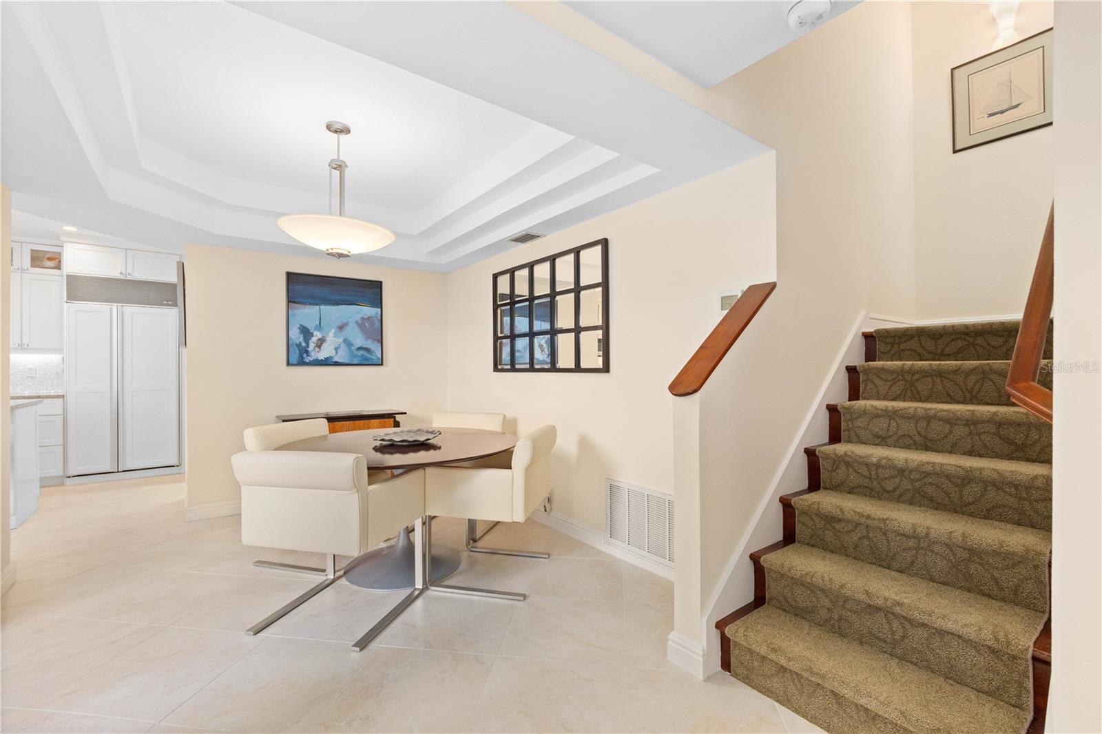 Image 12 of 37 For 200 Cocoanut Avenue 5