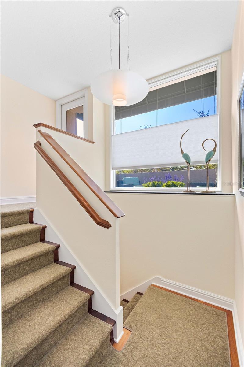 Image 25 of 37 For 200 Cocoanut Avenue 5