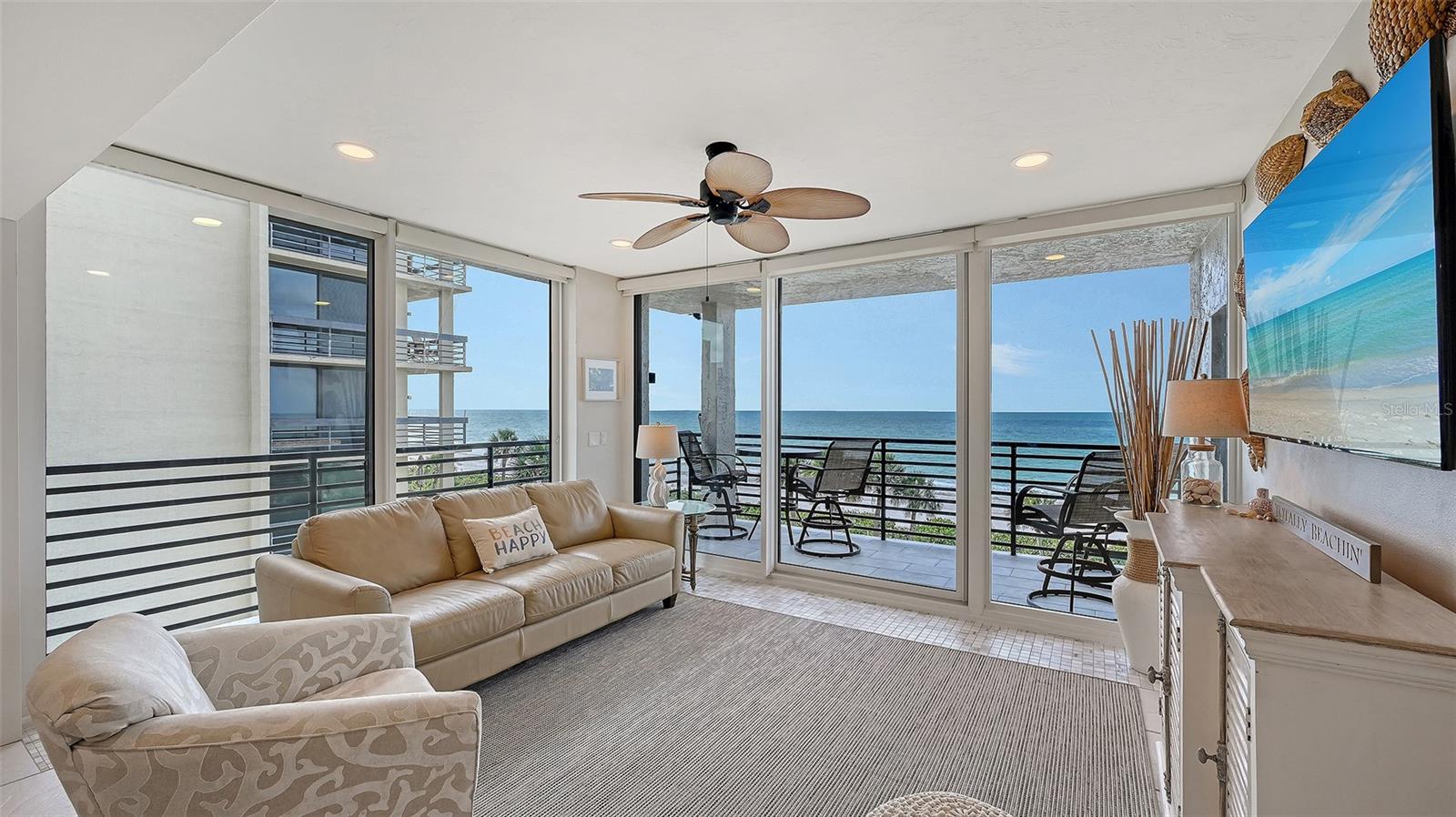 Image 10 of 49 For 1145 Gulf Of Mexico Drive 301