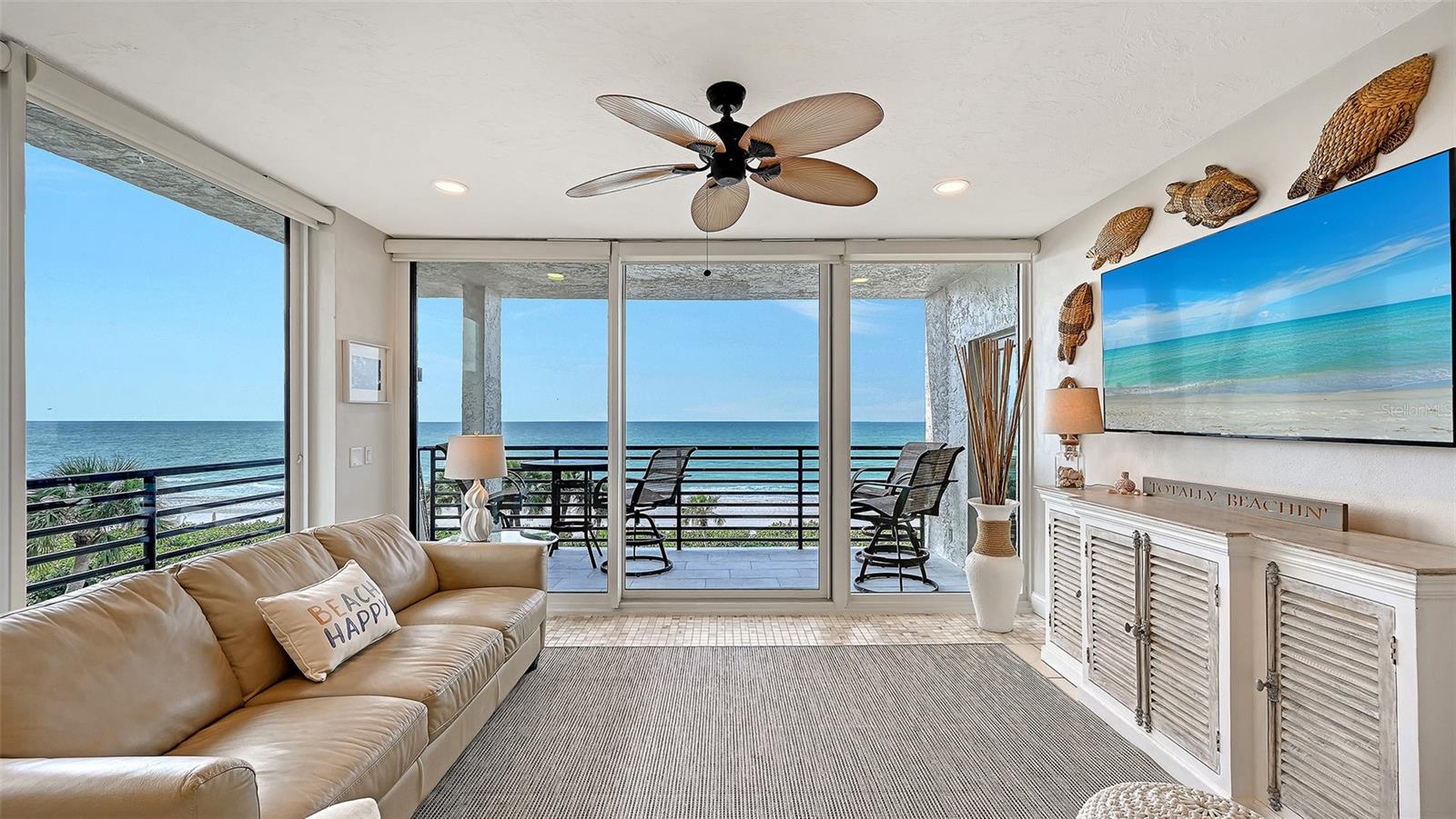 Image 9 of 49 For 1145 Gulf Of Mexico Drive 301