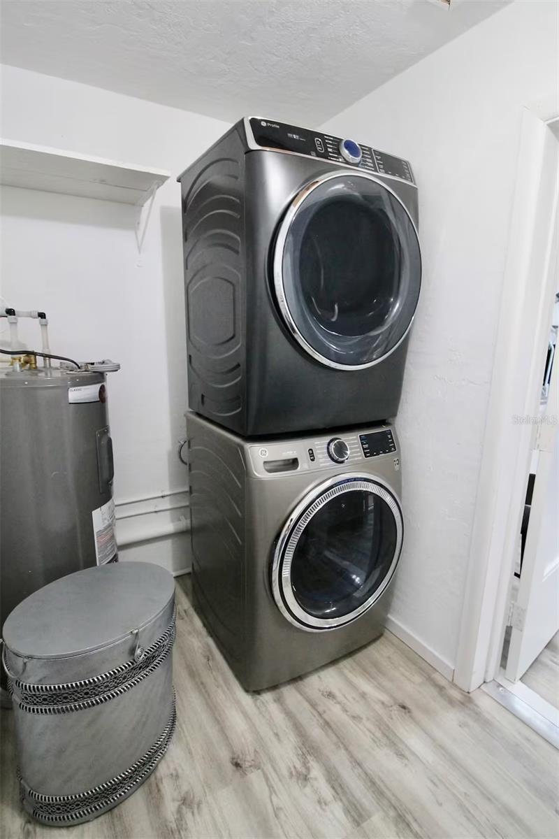 Image 17 of 40 For 3174 Jennings Drive