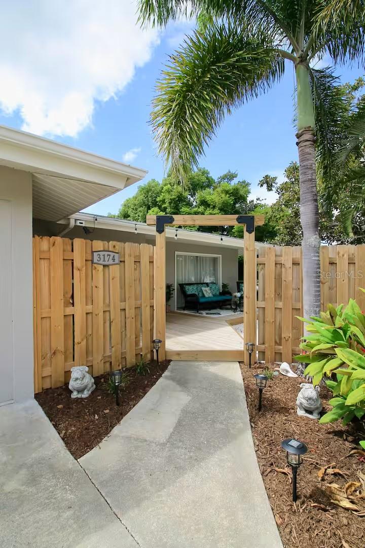 Image 23 of 40 For 3174 Jennings Drive