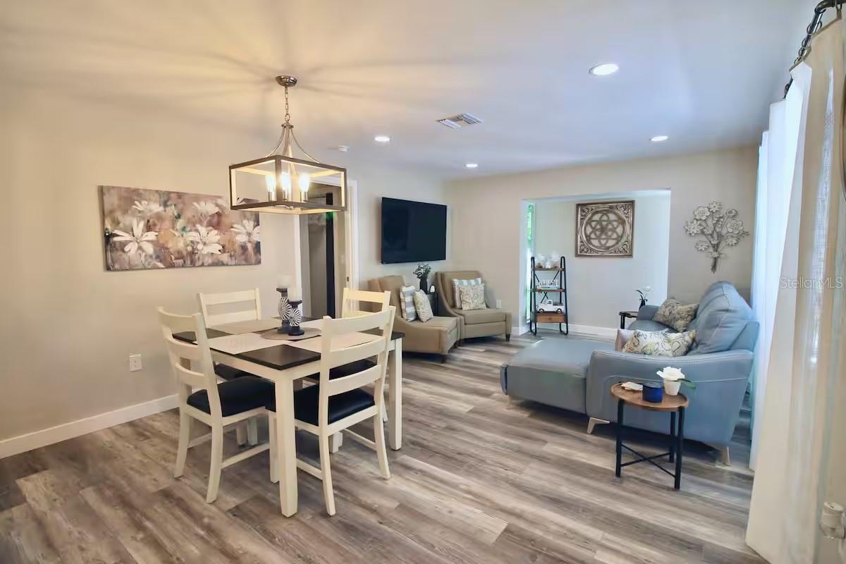 Image 25 of 40 For 3174 Jennings Drive