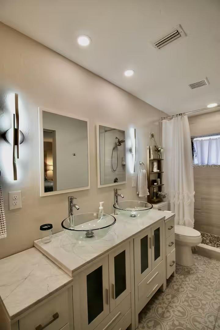 Image 33 of 40 For 3174 Jennings Drive