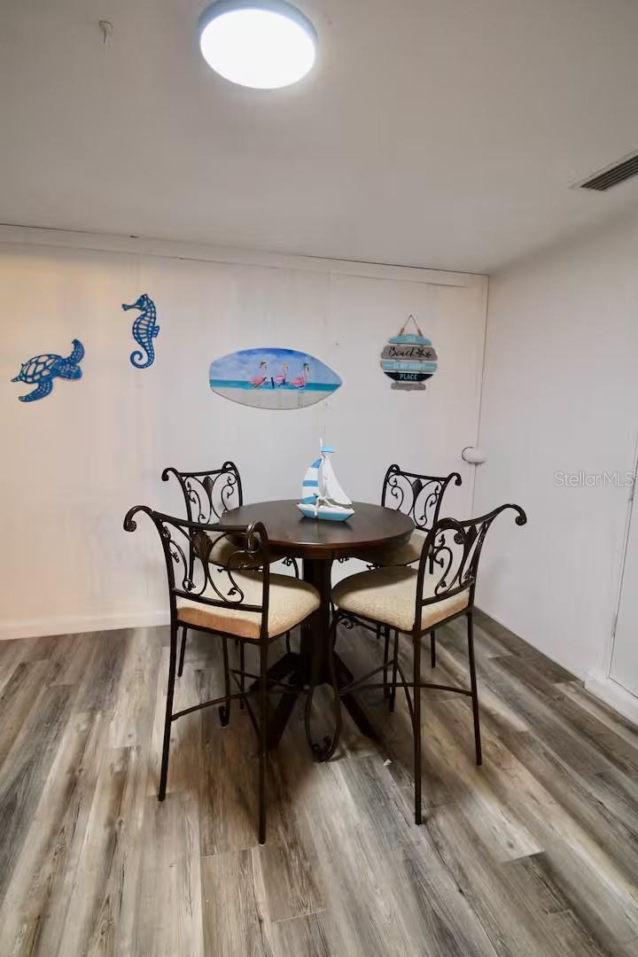 Image 37 of 40 For 3174 Jennings Drive