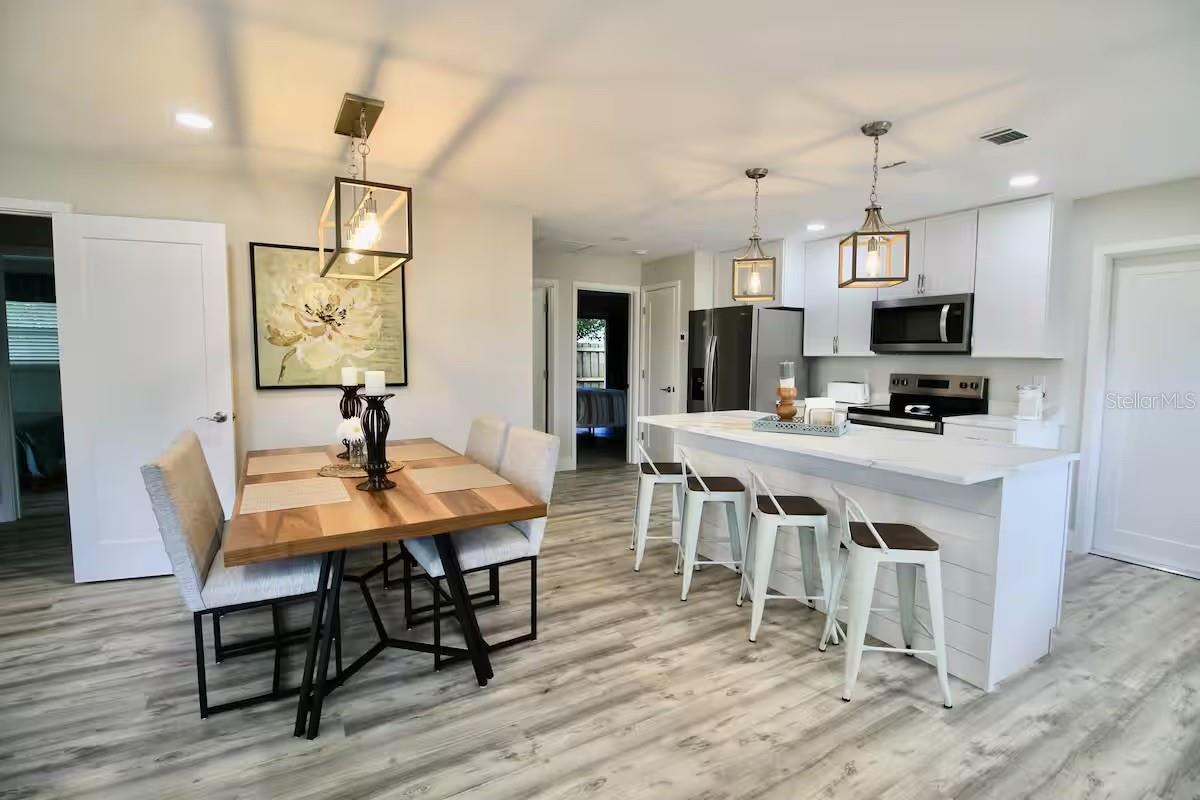 Image 9 of 40 For 3174 Jennings Drive