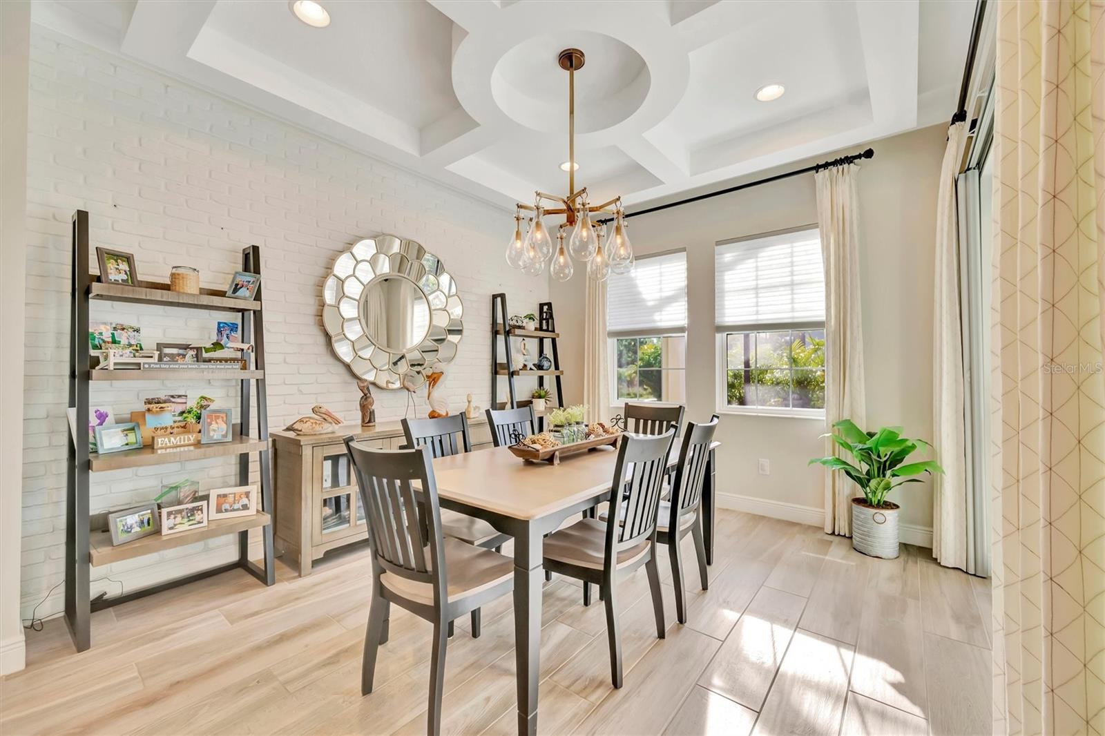 Image 18 of 70 For 16608 Collingtree Crossing