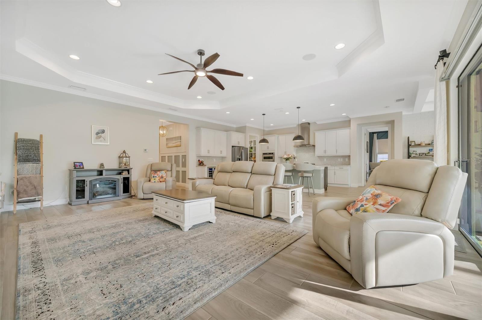 Image 22 of 70 For 16608 Collingtree Crossing