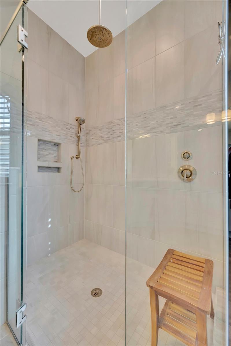 Image 29 of 70 For 16608 Collingtree Crossing