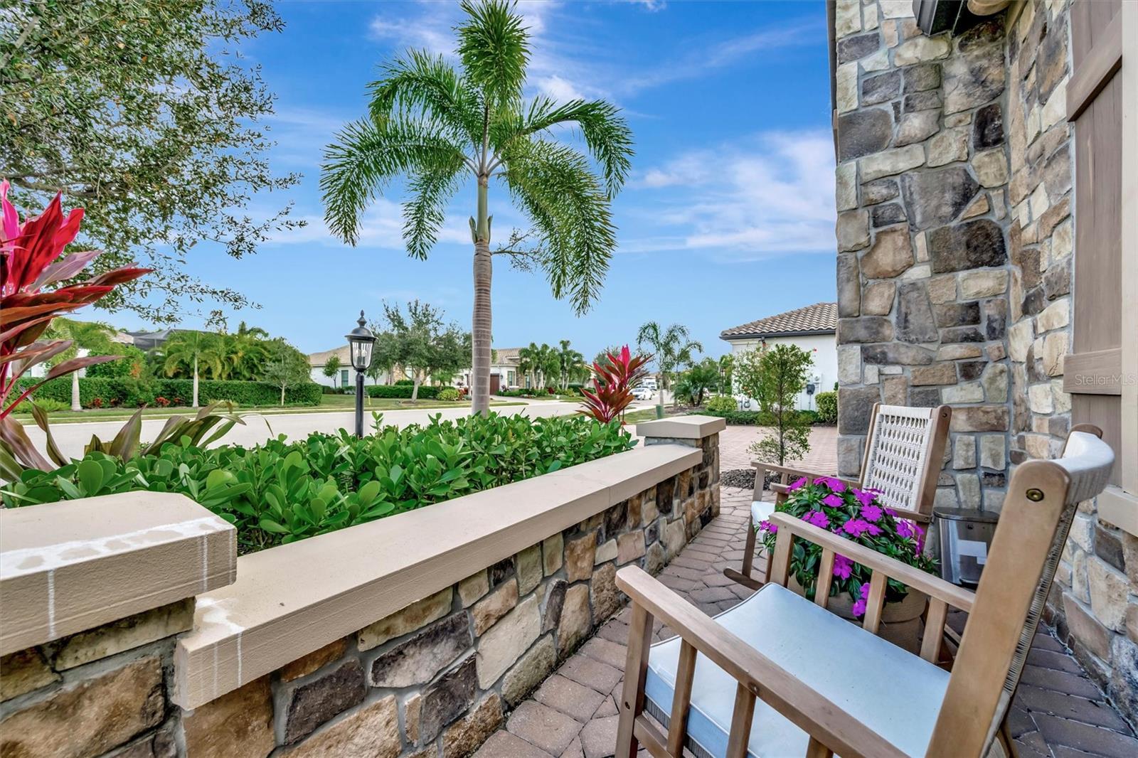 Image 3 of 70 For 16608 Collingtree Crossing