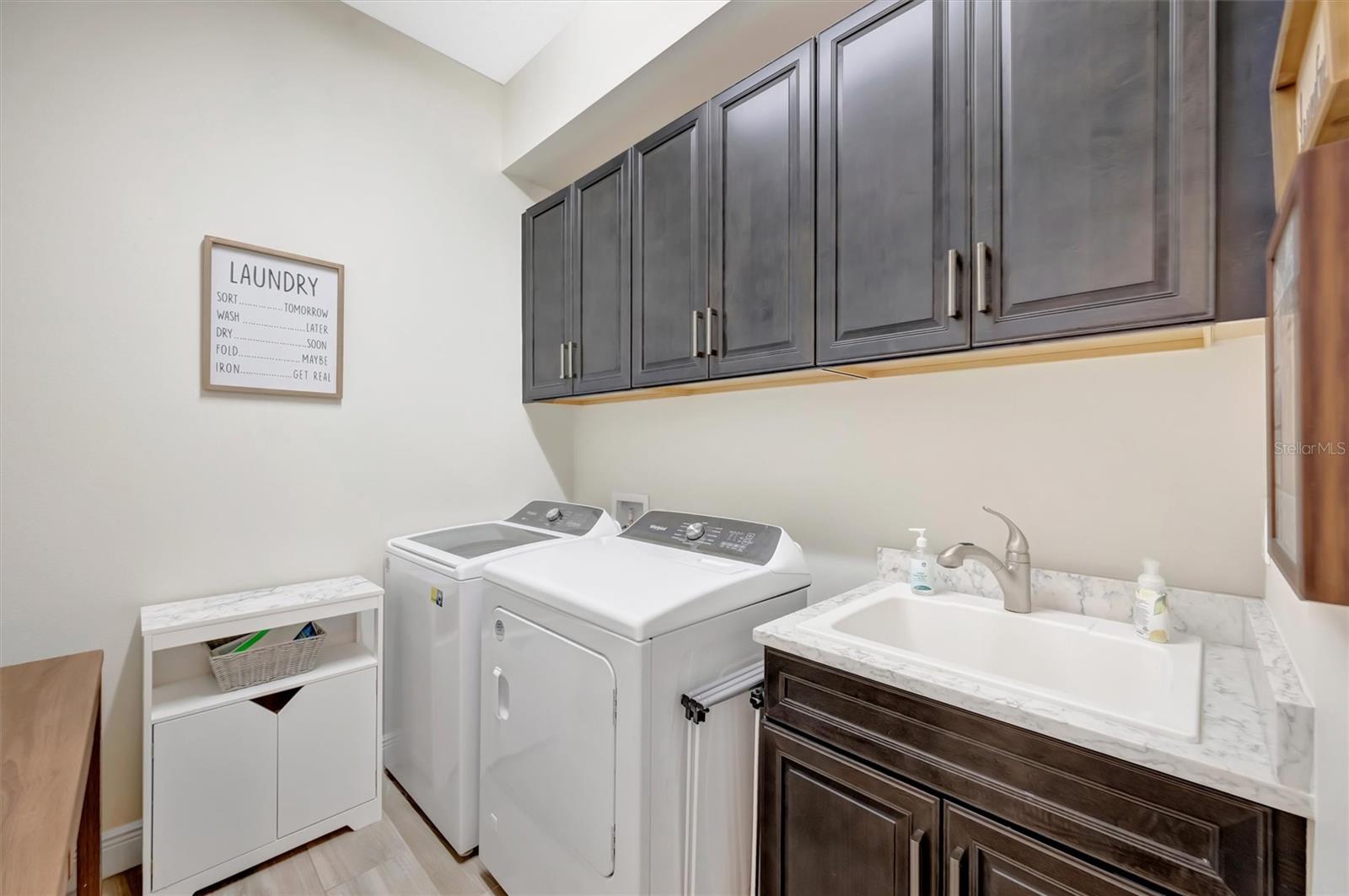 Image 42 of 70 For 16608 Collingtree Crossing