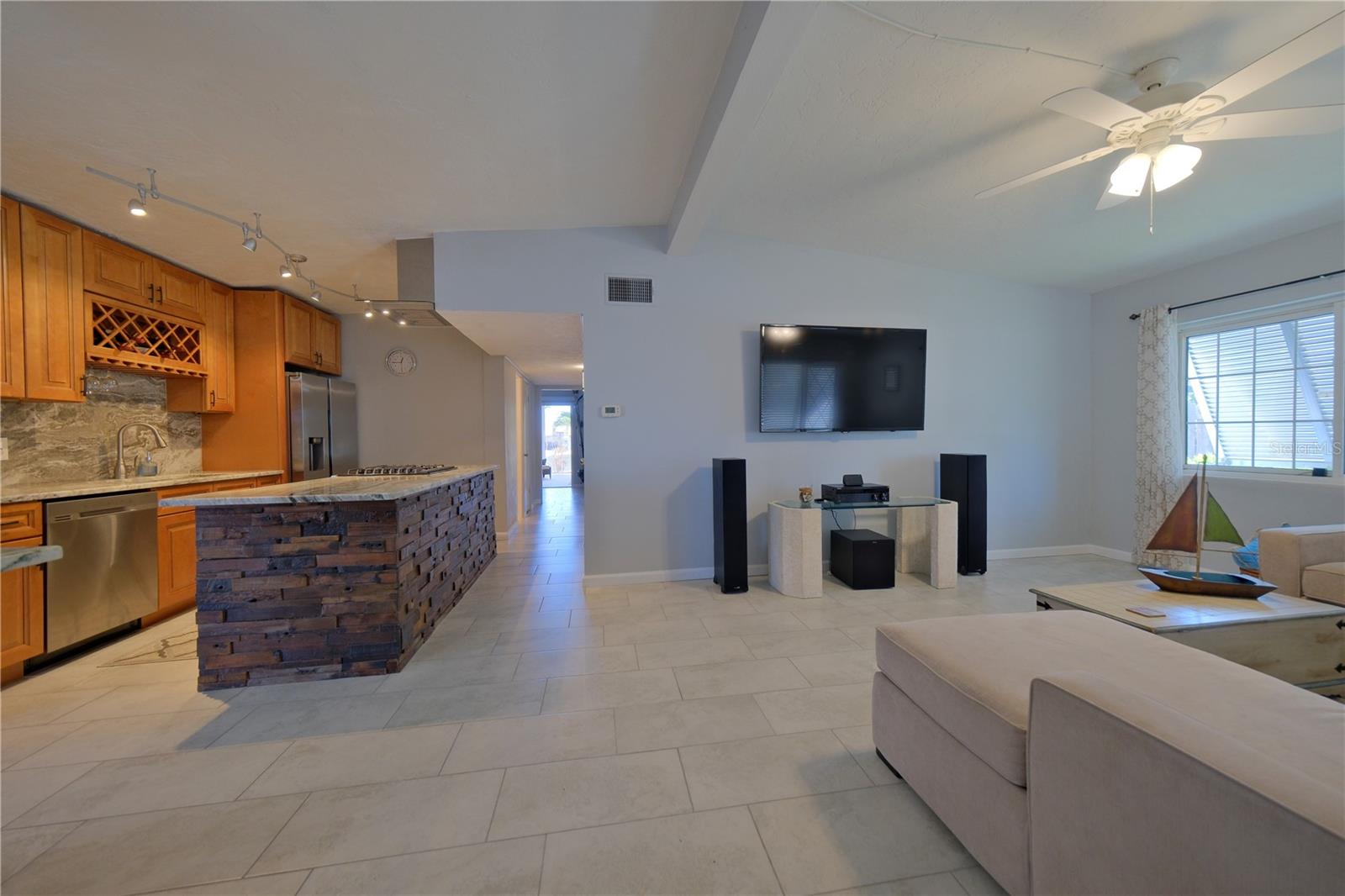 Image 23 of 74 For 6811 Georgia Avenue