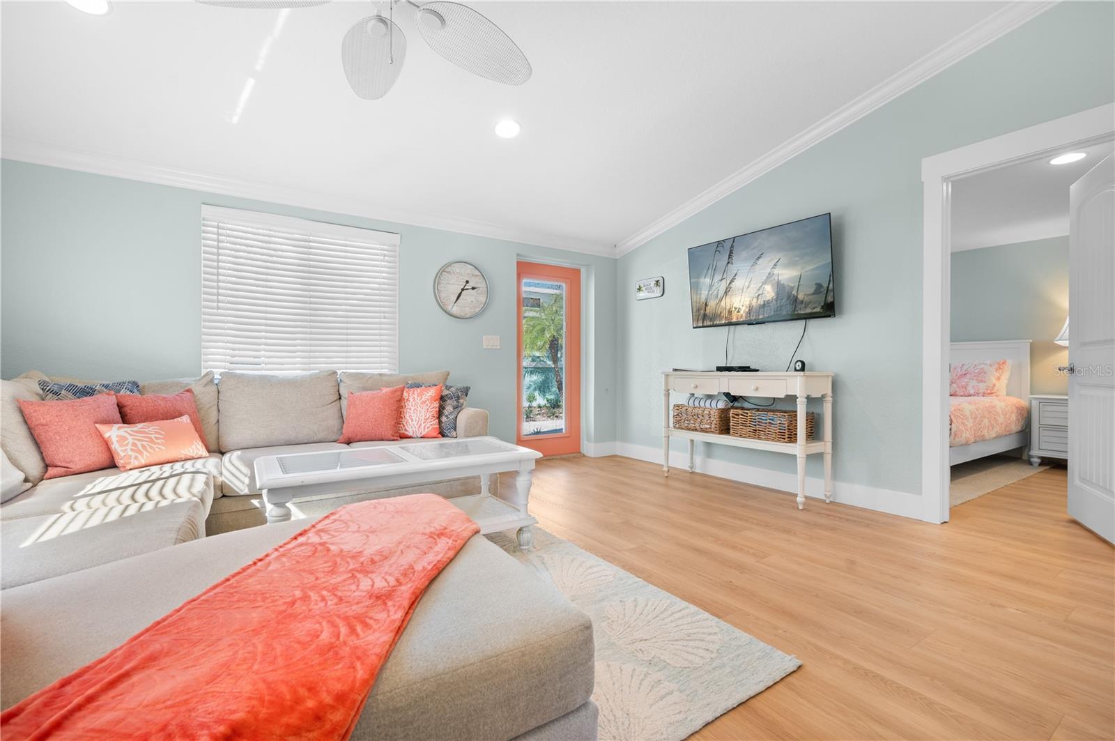 Image 11 of 37 For 3007 Avenue E A