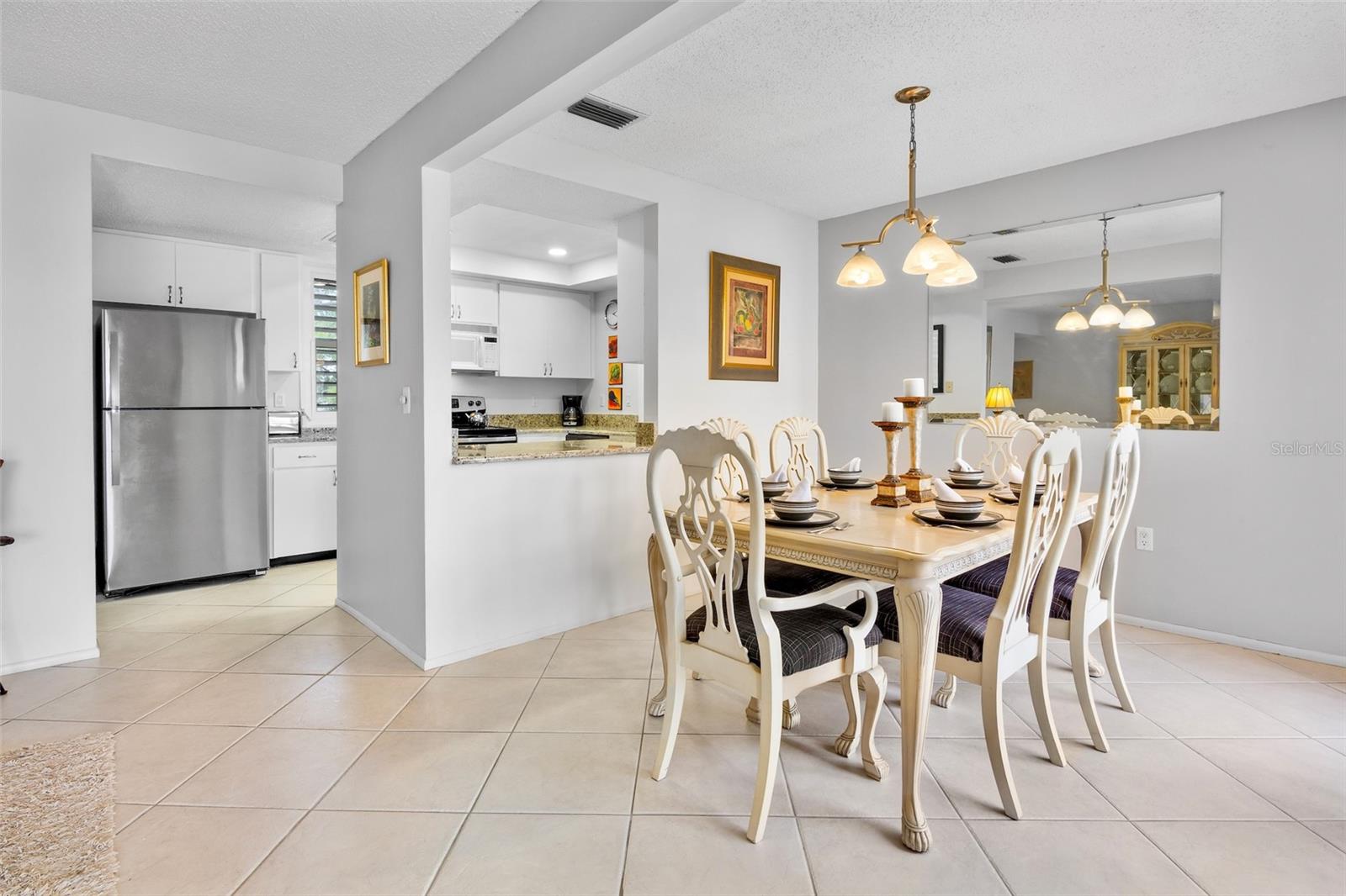 Image 11 of 37 For 5218 Marsh Field Lane 108