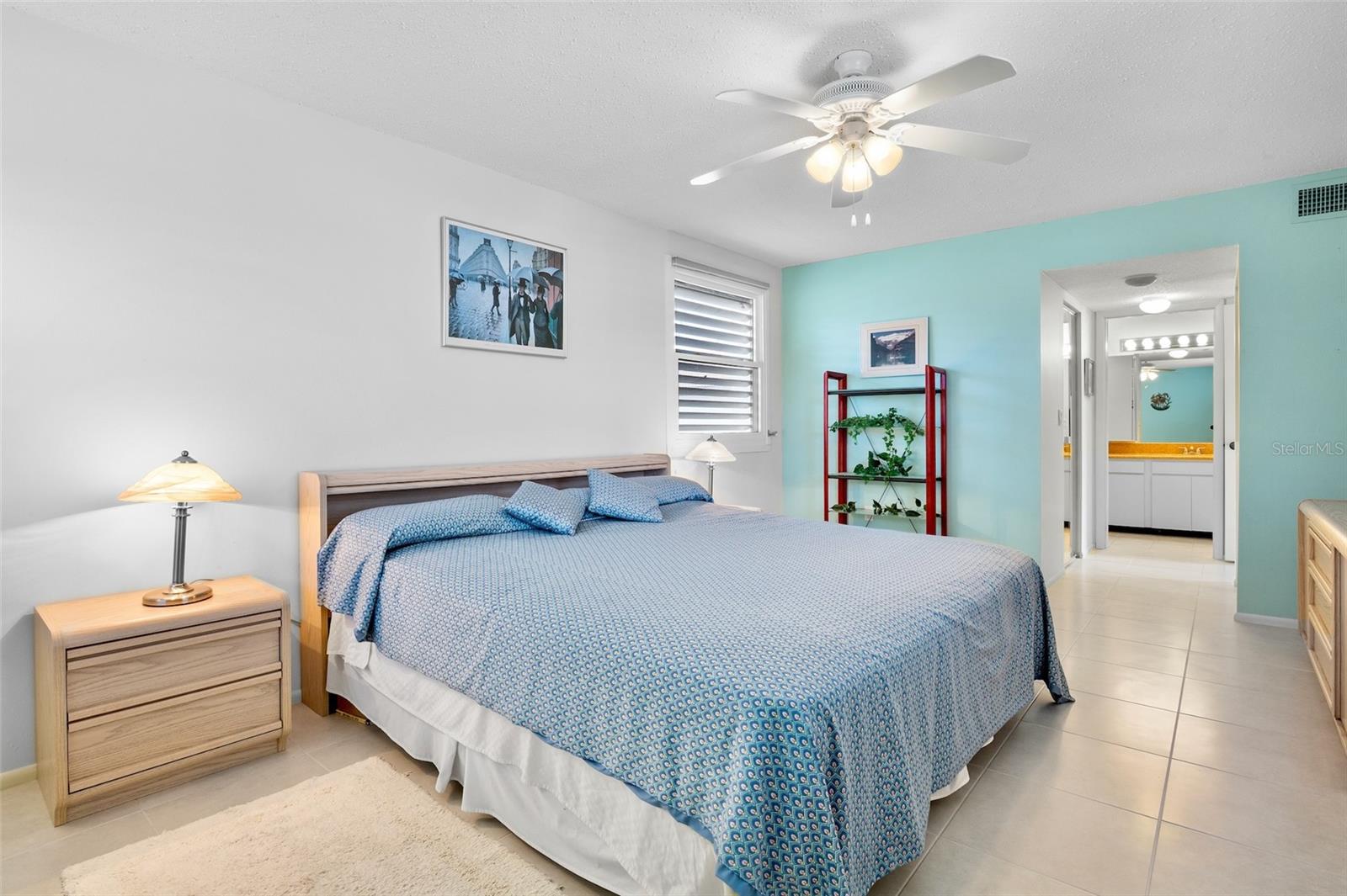 Image 18 of 37 For 5218 Marsh Field Lane 108