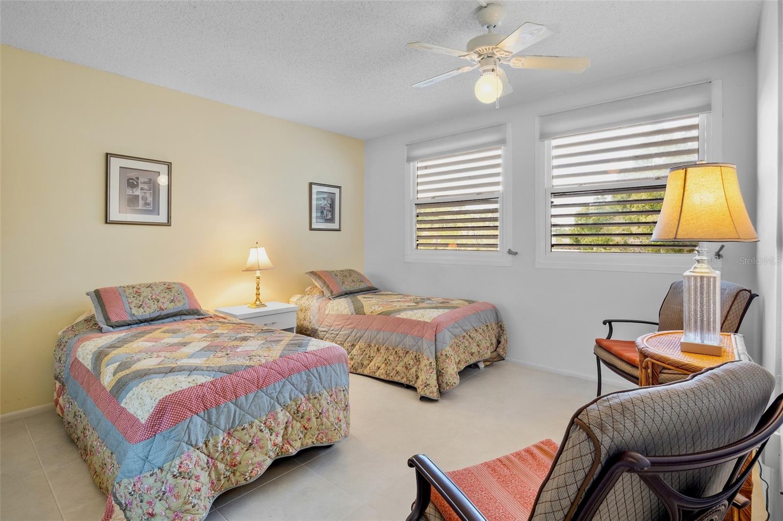 Image 21 of 37 For 5218 Marsh Field Lane 108