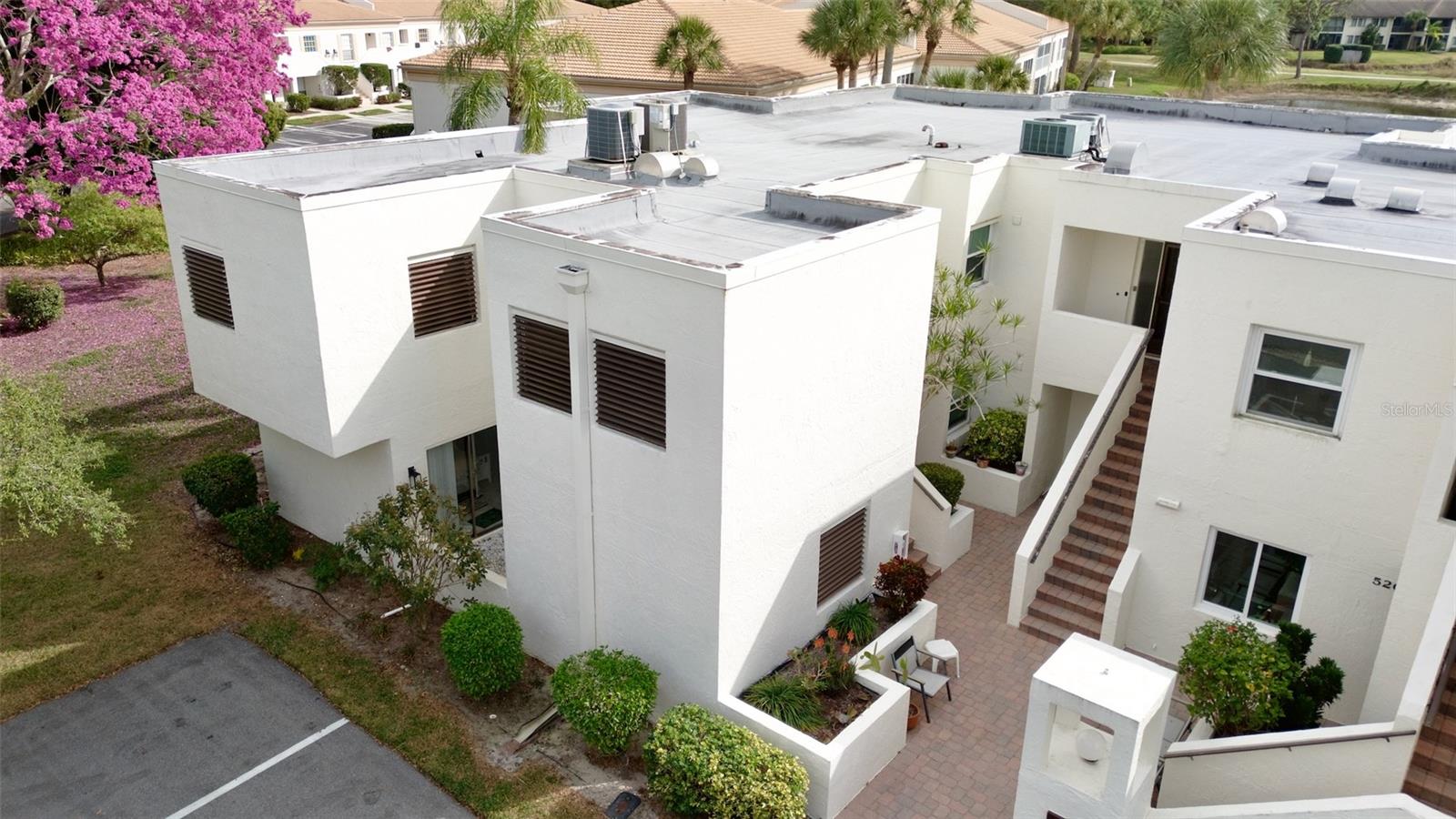 Image 30 of 37 For 5218 Marsh Field Lane 108