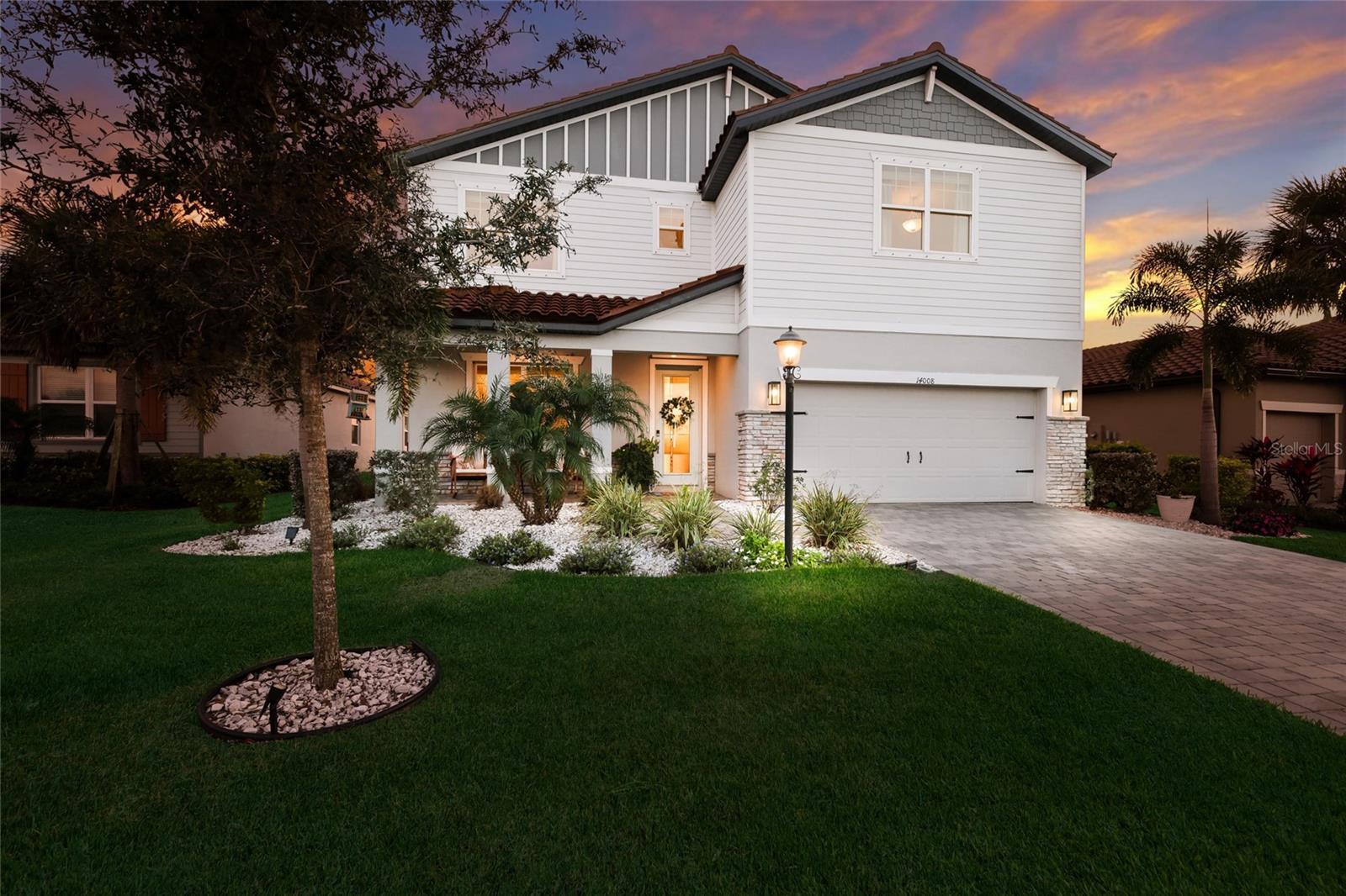 Image 3 of 91 For 14008 Green Hammock Place