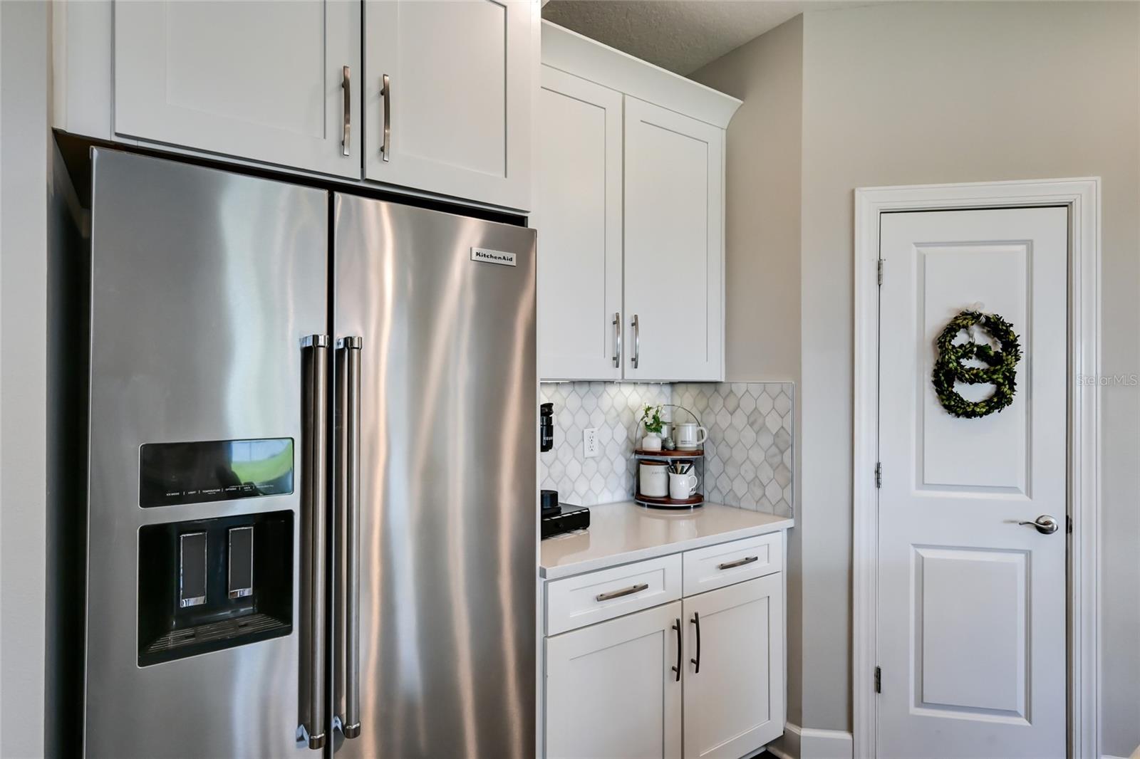 Image 35 of 91 For 14008 Green Hammock Place