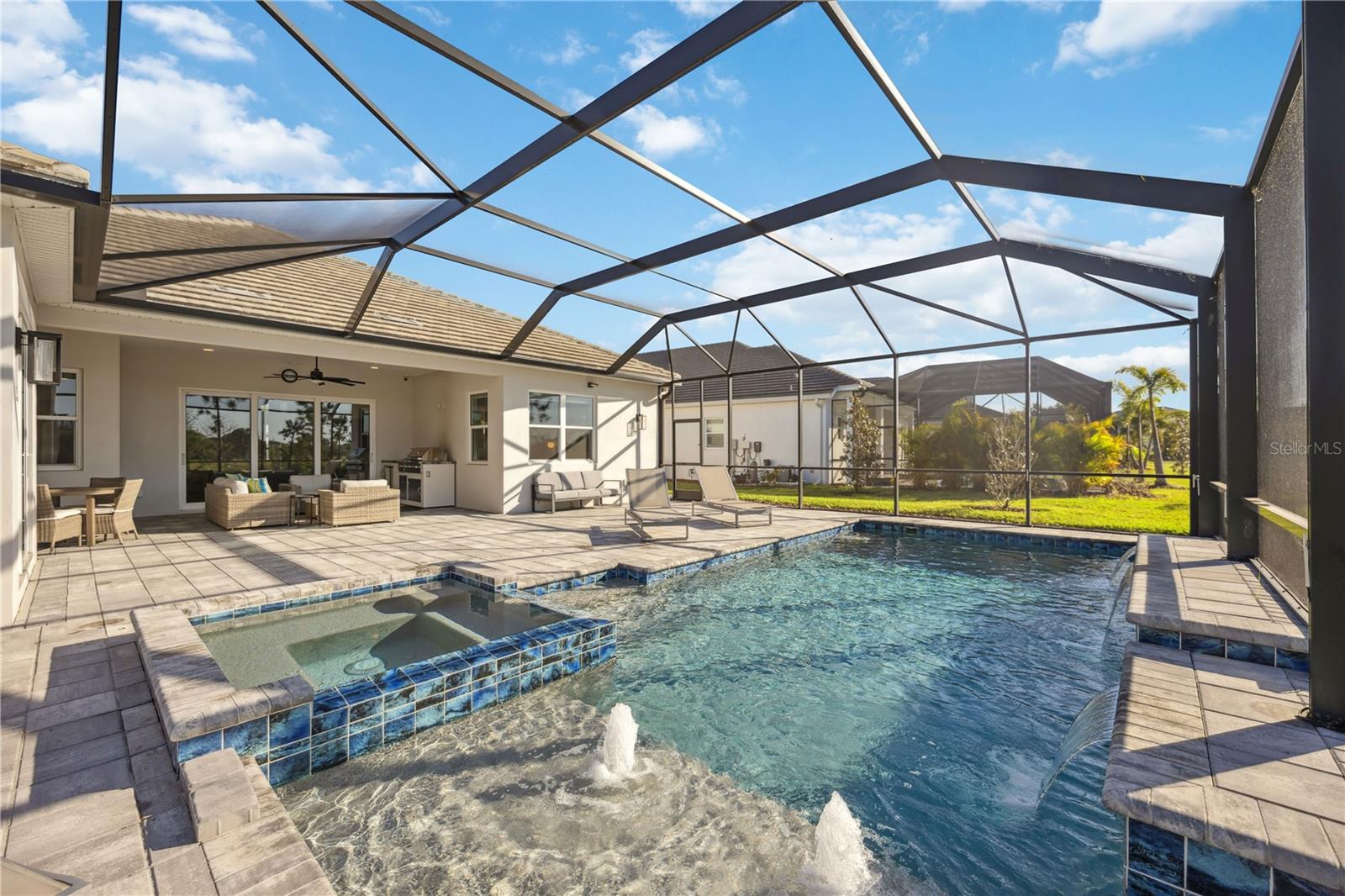 Image 15 of 34 For 7953 Mainsail Lane