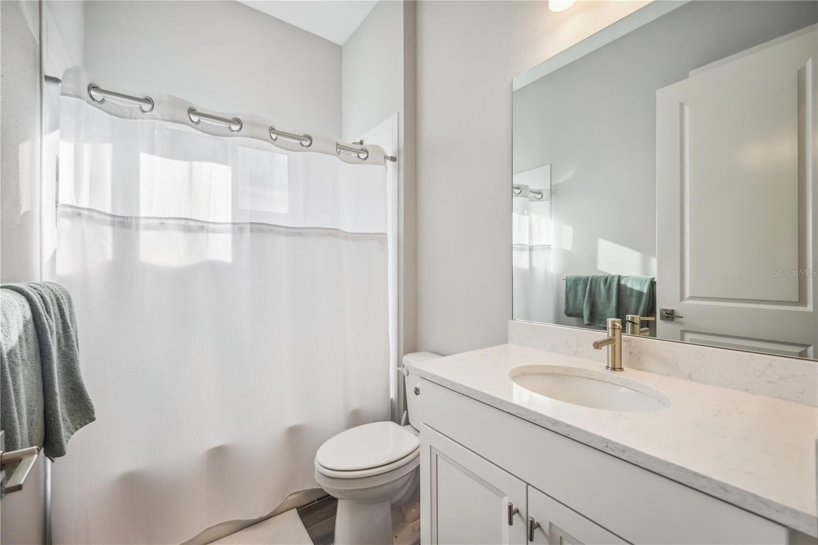 Image 25 of 34 For 7953 Mainsail Lane