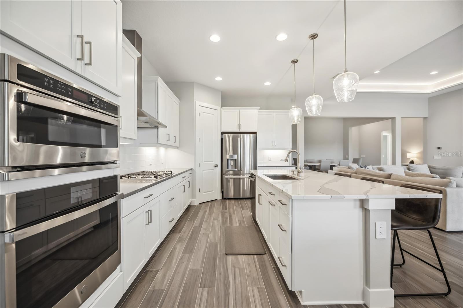 Image 9 of 34 For 7953 Mainsail Lane