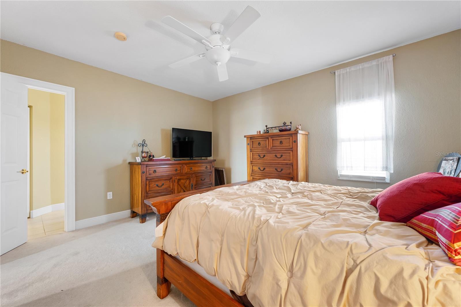 Image 35 of 50 For 9923 Manatee Avenue W