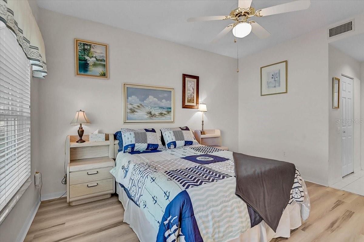 Image 12 of 41 For 4706 Sand Trap Street Circle E 101