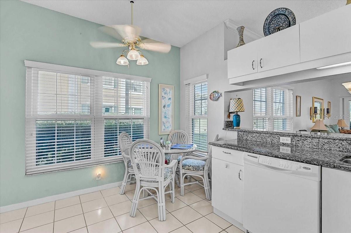 Image 21 of 41 For 4706 Sand Trap Street Circle E 101