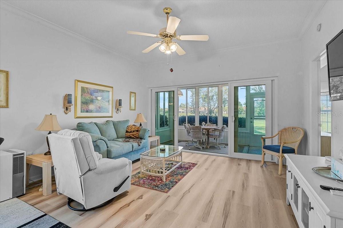 Image 22 of 41 For 4706 Sand Trap Street Circle E 101