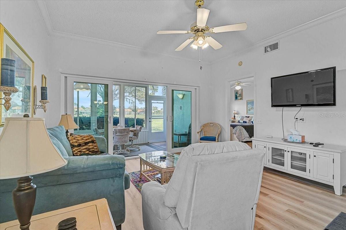 Image 23 of 41 For 4706 Sand Trap Street Circle E 101