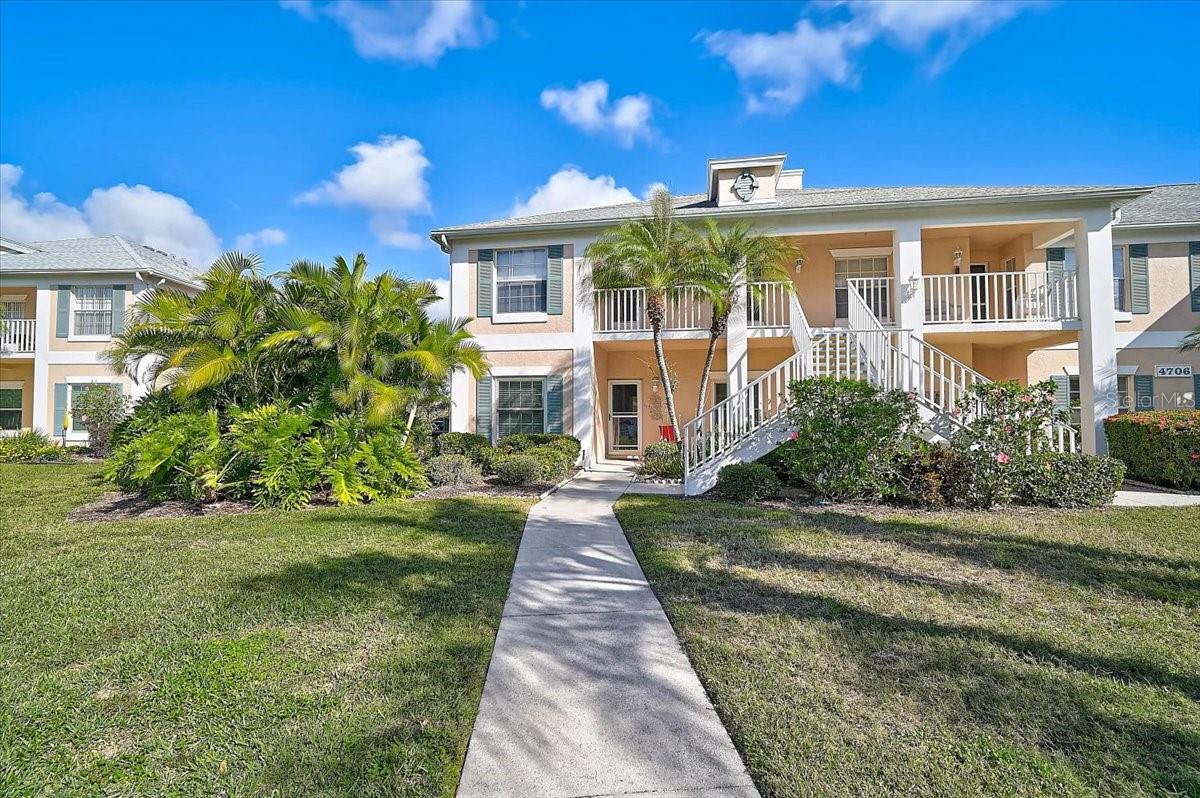 Image 3 of 41 For 4706 Sand Trap Street Circle E 101