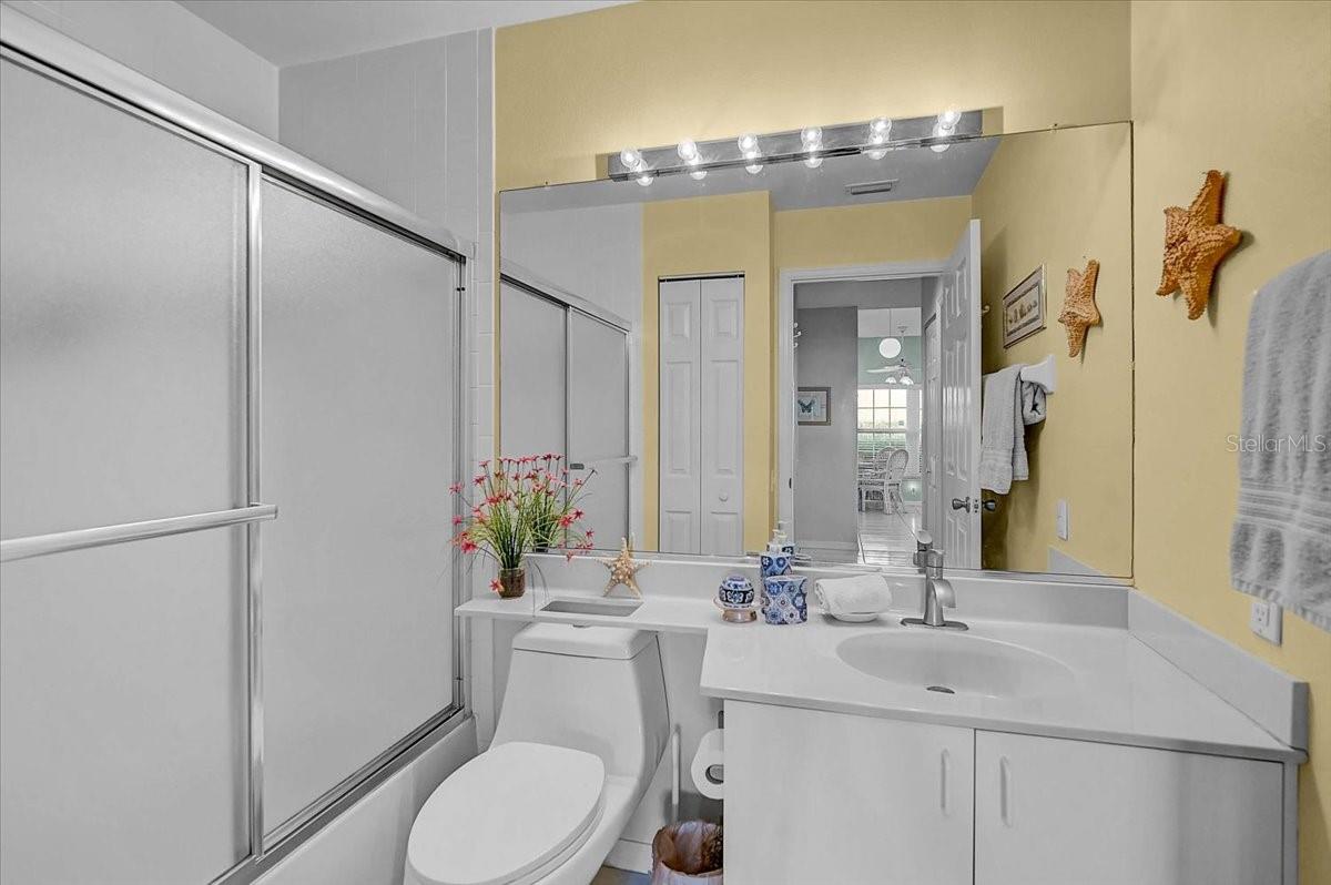 Image 8 of 41 For 4706 Sand Trap Street Circle E 101