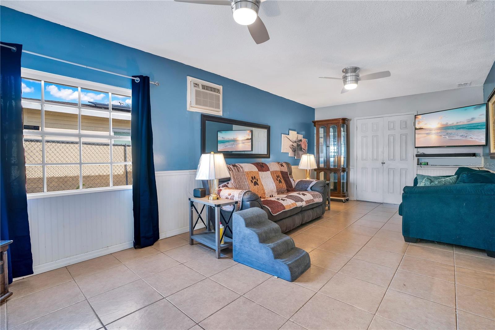 Image 4 of 37 For 501 Highland Drive