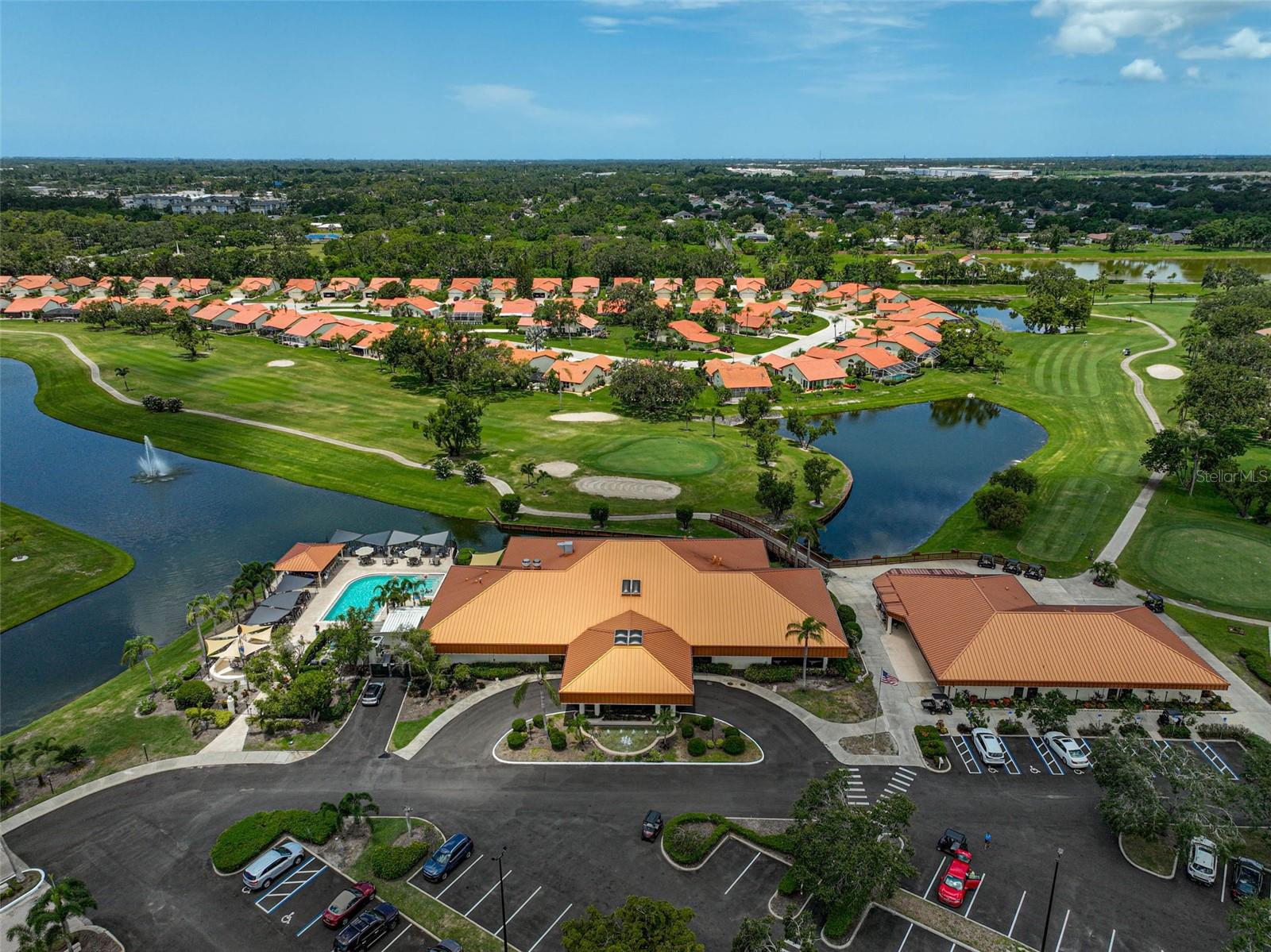 Image 29 of 33 For 4219 Caddie Drive E 204