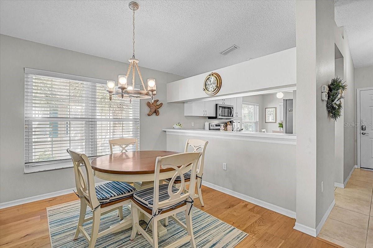 Image 7 of 33 For 4219 Caddie Drive E 204