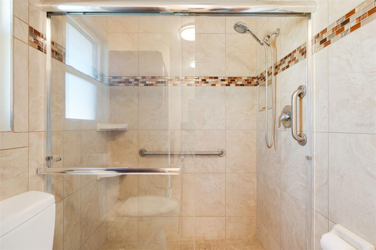 Image 17 of 34 For 3621 Lockwood Ridge Road